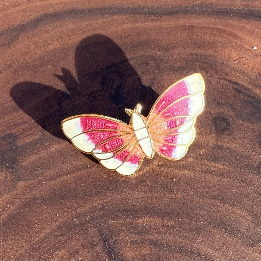 Vintage Cloisonne Gold Tone Enamel Painted Butterfly Pin Brooch